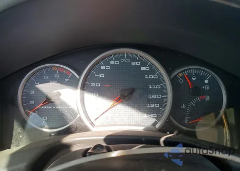 2004 Pontiac Grand Prix Gt2 z USA, uszkodzony, nr VIN 2G2WS522141212095